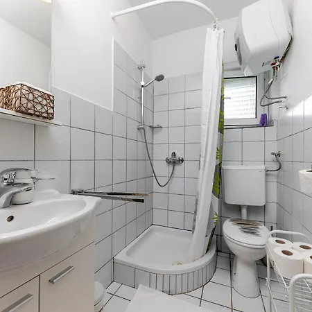 Gisela Apartment Makarska