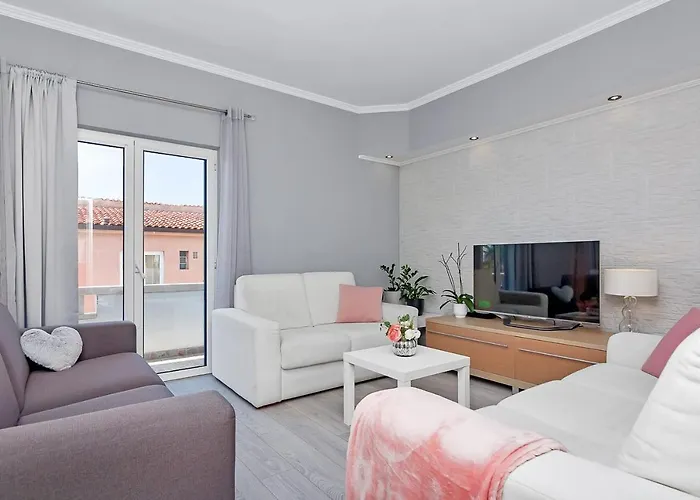 Apartament Gisela *